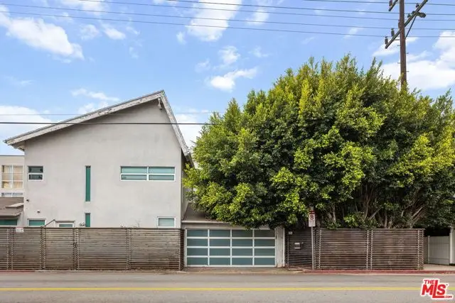 2807 Pacific Avenue, Venice, CA 90291 - #1