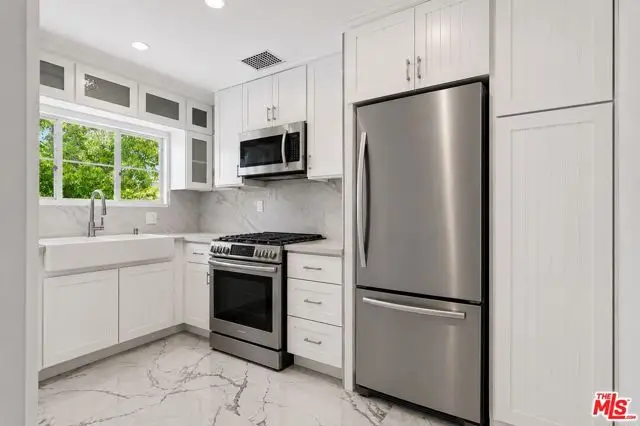 5314 Village, Los Angeles, CA 90016 - #2