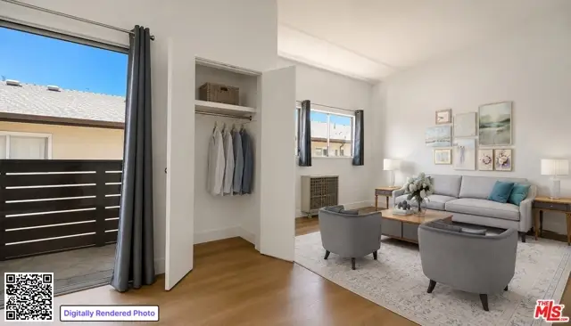 1043 12th Street #9, Santa Monica, CA 90403 - #2