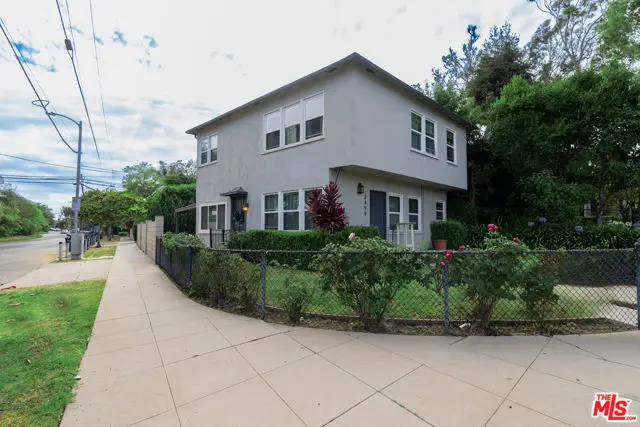 2499 S Barrington Avenue, Los Angeles, CA 90064 - #3