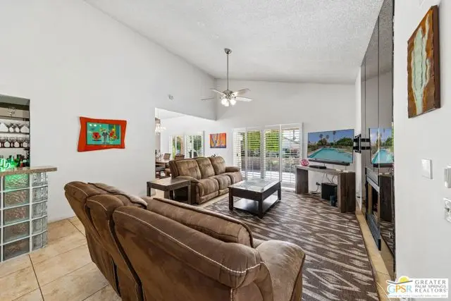 2671 N Whitewater Club Drive, Palm Springs, CA 92262 - #2