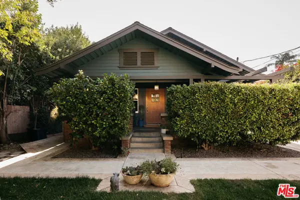6865 Calhoun Avenue, Van Nuys (los Angeles), CA 91405