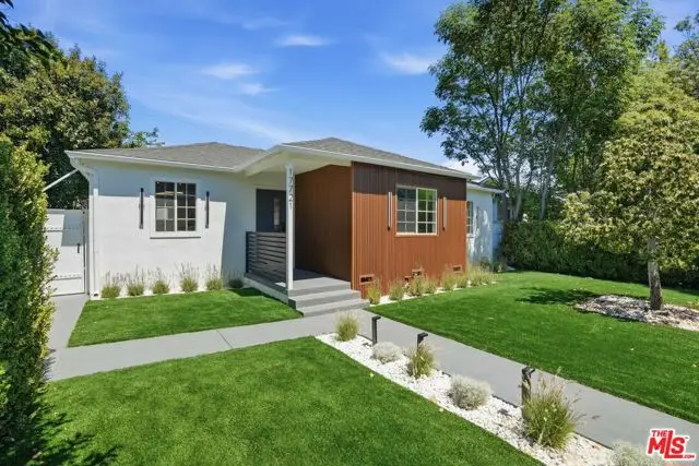 17721 Burbank Boulevard, Encino, CA 91316 - #1