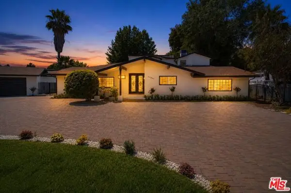 22842 Hatteras Street, Woodland Hills (los Angeles), CA 91367