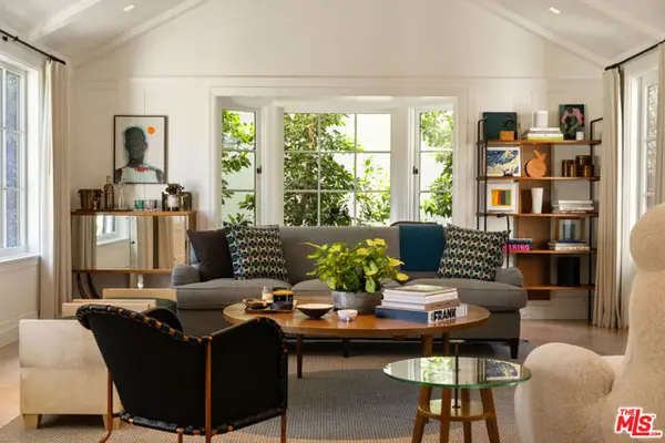 8836 Evanview Drive, West Hollywood, CA 90069