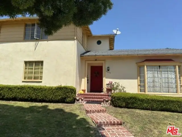 3635 Aureola Boulevard, Los Angeles, CA 90008 - #1