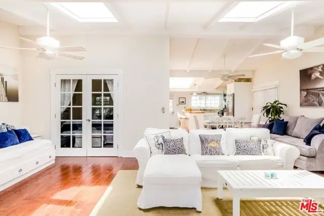 2323 Grand Canal, Venice, CA 90291 - #1
