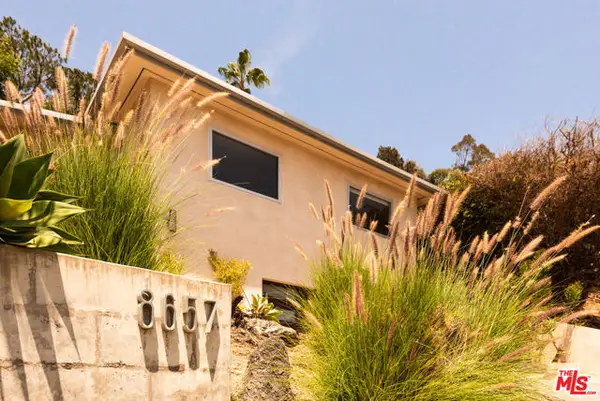 8657 Metz Place, West Hollywood, CA 90069