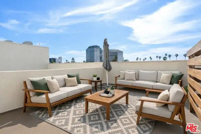 12011 Goshen Avenue #305, Los Angeles, CA 90049 - #2