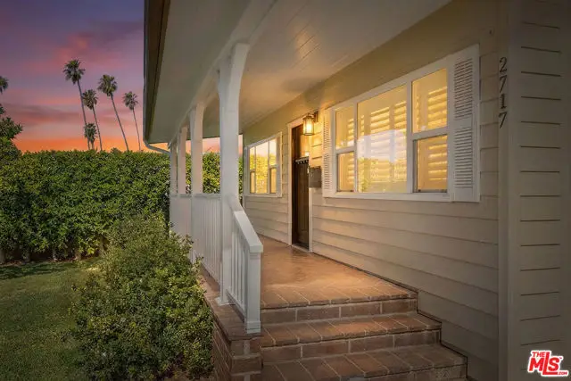 2717 W Avenue 30, Los Angeles, CA 90065 - #3