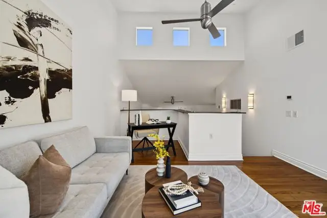 1222 N Kings Road #8, West Hollywood, CA 90069 - #2
