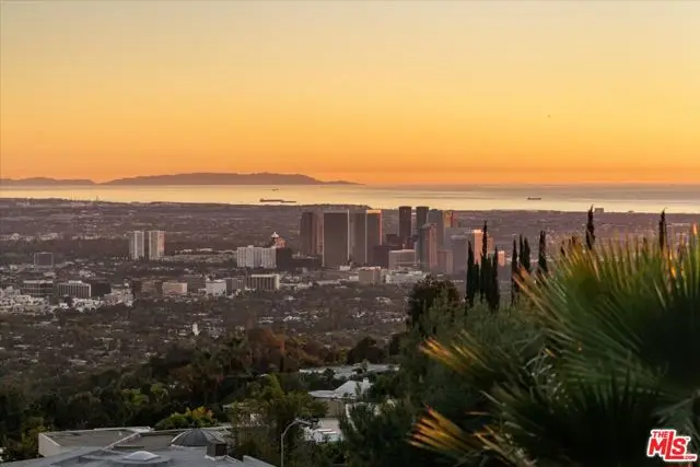 1740 Carla Ridge, Beverly Hills, CA 90210 - #2
