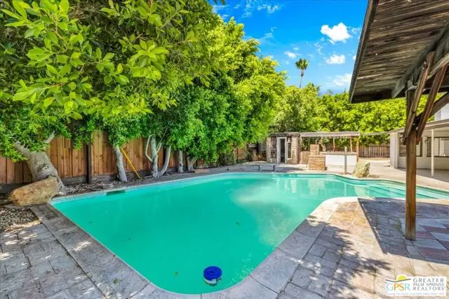 401 E Glen S Circle, Palm Springs, CA 92262 - #1