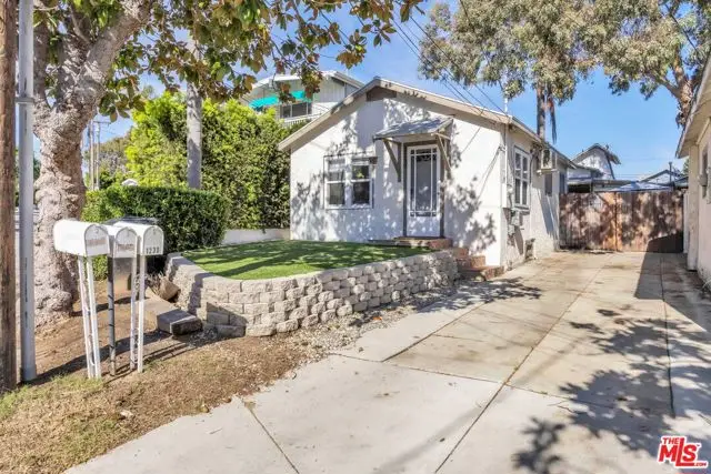 1224 Corona Street, Hermosa Beach, CA 90254 - #3