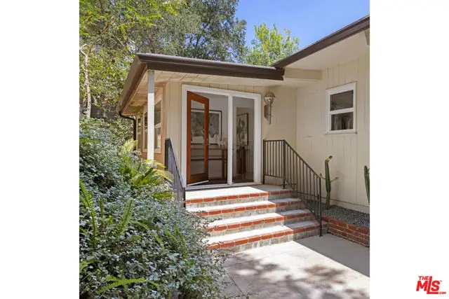 1730 La Loma Road, Pasadena, CA 91105 - #2