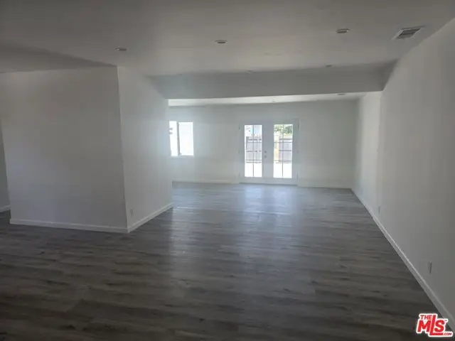 10342 Haskell Avenue, Granada Hills, CA 91344 - #3