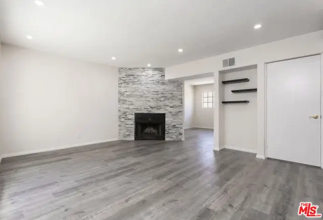 14018 Vanowen Street #7, Van Nuys, CA 91405 - #2