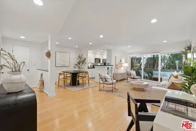 11646 Chenault Street #9, Los Angeles, CA 90049 - #1
