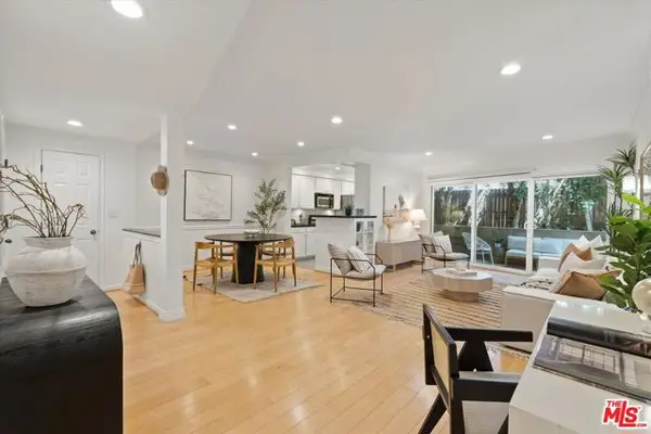 11646 Chenault Street #9, Los Angeles, CA 90049
