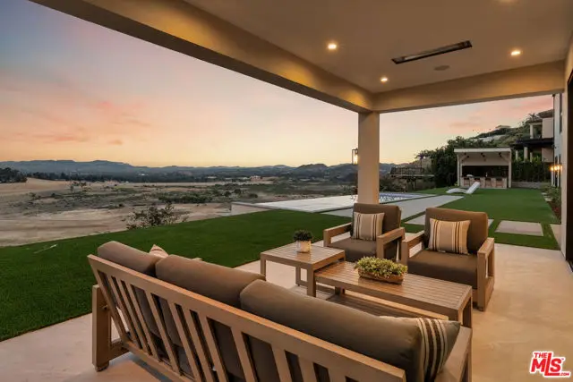 22328 S Summit Ridge Circle, Chatsworth, CA 91311 - #3