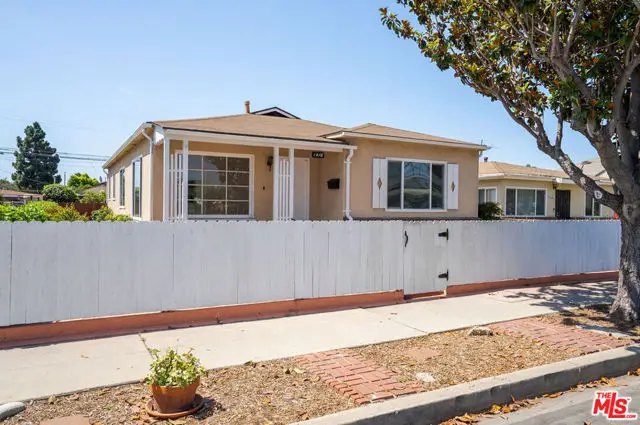 1418 E Mauretania Street, Wilmington, CA 90744 - #3