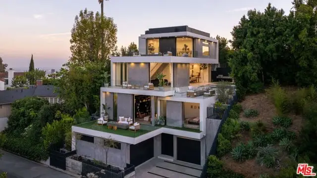2419 El Contento Drive, Los Angeles, CA 90068 - #1