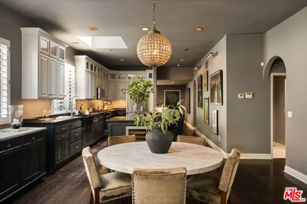 11717 Landale Street, Studio City (los Angeles), CA 91607