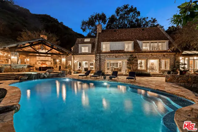 9631 Cedarbrook Drive, Beverly Hills, CA 90210 - #3