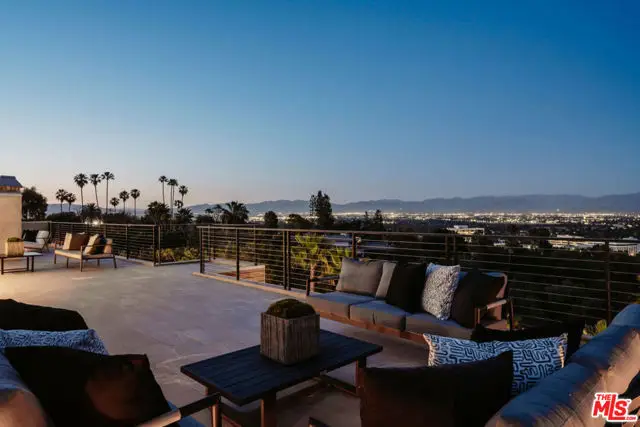 4540 Estrondo Drive, Encino, CA 91436 - #3