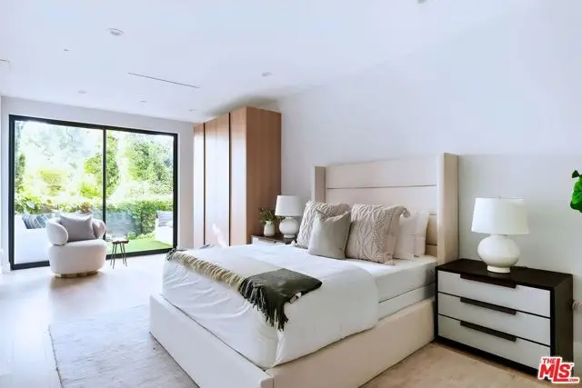 863 Hyperion Avenue, Los Angeles, CA 90029 - #2
