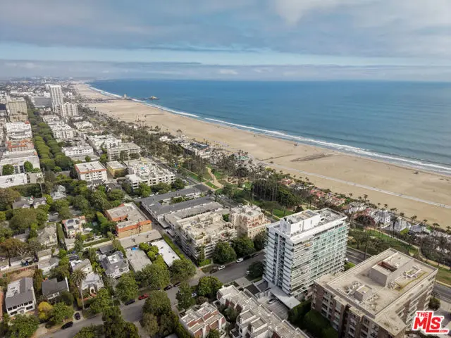 535 Ocean Avenue #8A, Santa Monica, CA 90402 - #3
