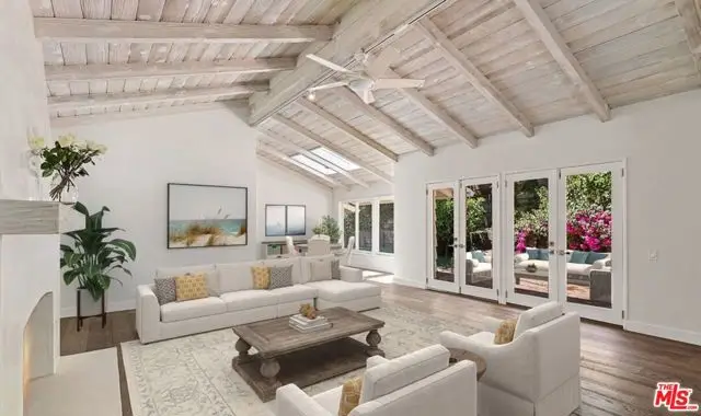 3933 Mandeville Canyon Road, Los Angeles, CA 90049 - #3