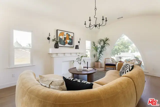 2812 Somerset Drive, Los Angeles, CA 90016 - #1