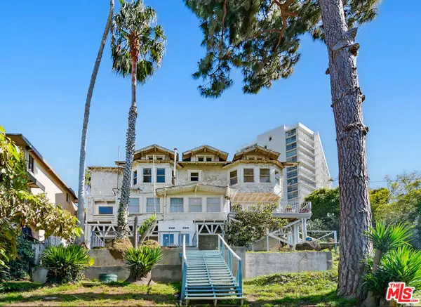 207 Ocean Avenue, Santa Monica, CA 90402