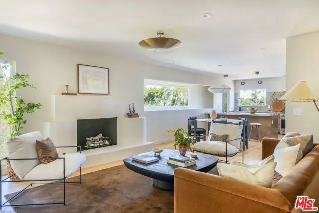 3815 Chanson Drive, View Park Windsor Hills, CA 90043 - #3