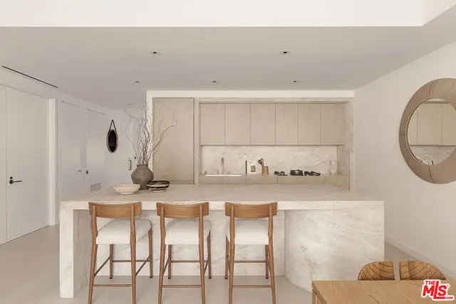 9200 Wilshire Boulevard #504E, Beverly Hills, CA 90212 - #2