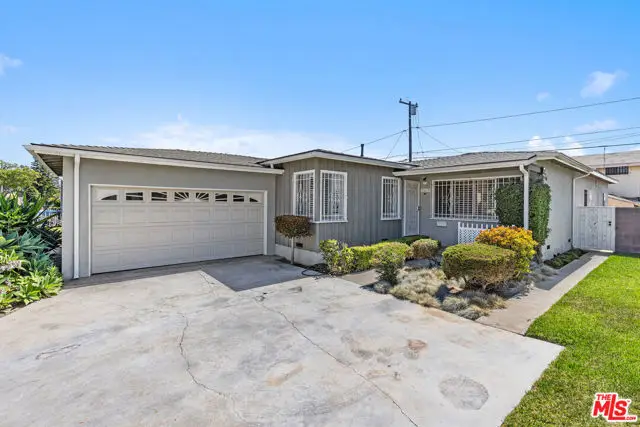 11619 Daleside Avenue, Hawthorne, CA 90250 - #3