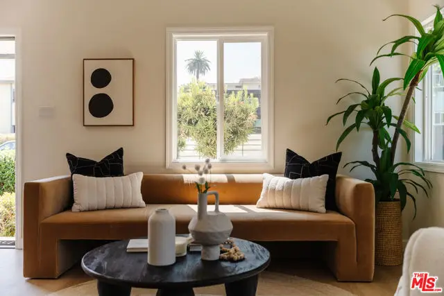 655 N La Fayette Park Place, Los Angeles, CA 90026 - #1