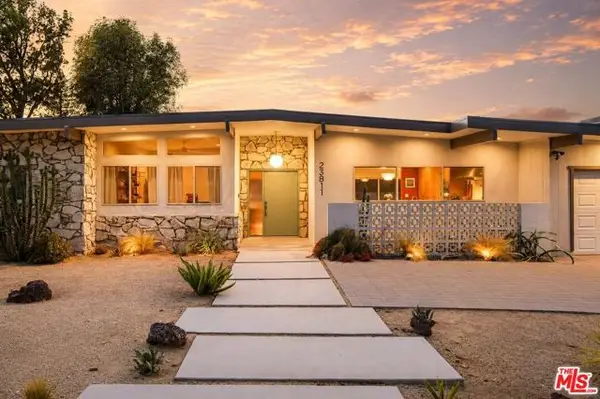 23811 Berdon Street, Woodland Hills (los Angeles), CA 91367