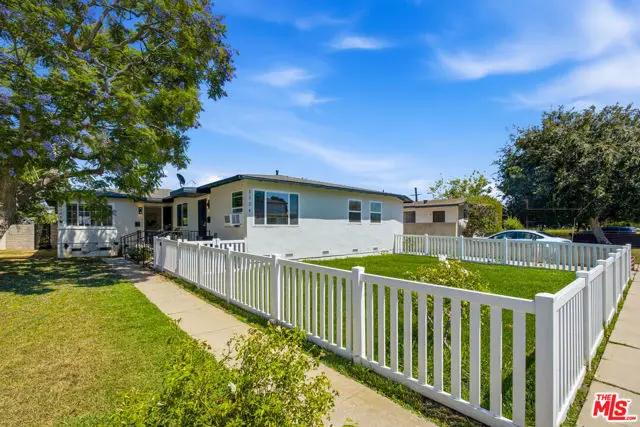 8324 Barnsley Avenue, Los Angeles, CA 90045 - #1