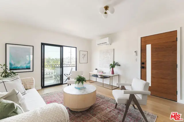 4412 Finley Avenue #7, Los Angeles, CA 90027 - #2