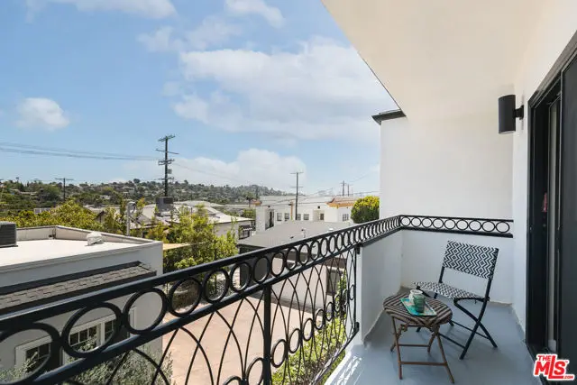 4412 Finley Avenue #7, Los Angeles, CA 90027 - #3