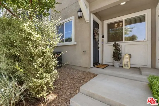 14860 Nordhoff Street, San Fernando Valley, CA 91402 - #1
