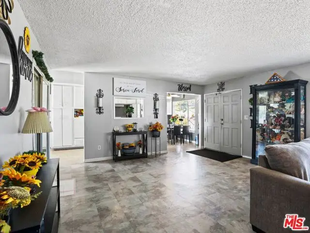 14992 Oro Grande Street, San Fernando Valley, CA 91342 - #2