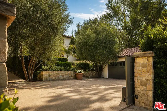 1168 N Doheny Drive, Los Angeles, CA 90069 - #1