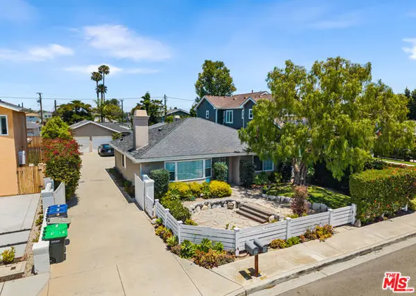 174 Flower Street, Costa Mesa, CA 92627