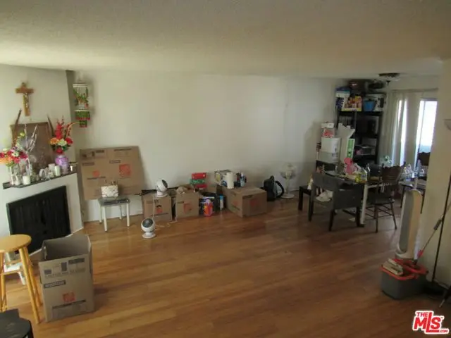 7115 Etiwanda Avenue #18, Reseda, CA 91335 - #3