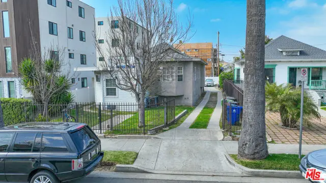 1293 W 36th Street, Los Angeles, CA 90007 - #2