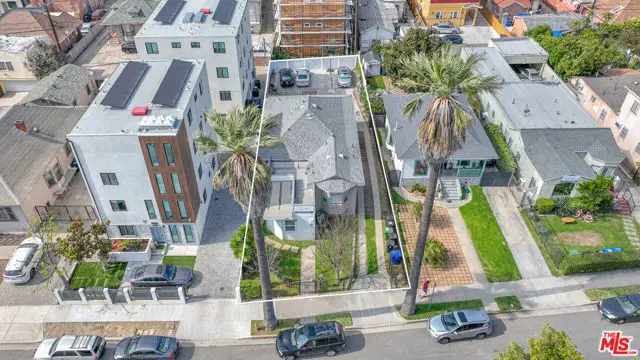 1293 W 36th Street, Los Angeles, CA 90007 - #3