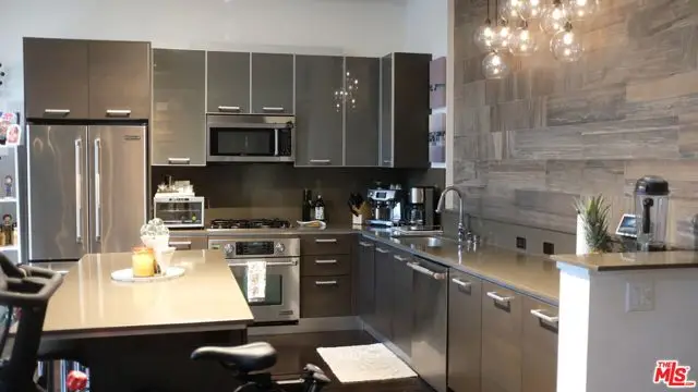 13320 Beach Avenue #102, Marina Del Rey, CA 90292 - #3